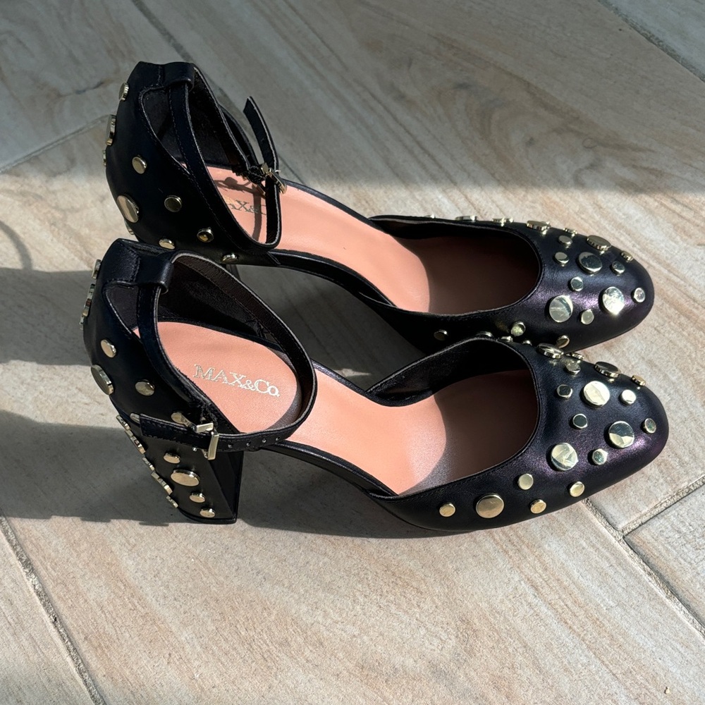 Max & Co. Black and Gold Studded Heels